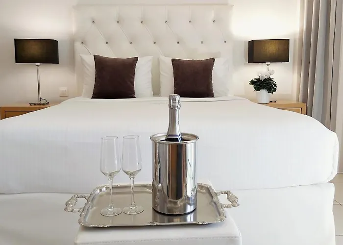 Akrogiali Exclusive (adults Only) ホテル 3*