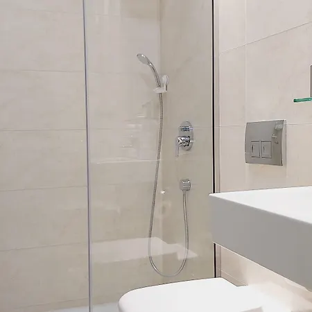 Hotell Akrogiali Exclusive (adults Only) Polikhronon