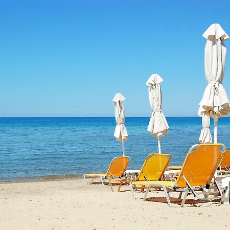 Отель Akrogiali Exclusive (adults Only)