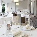 Akrogiali Exclusive (adults Only) Hotell 3*