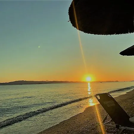 Hotel Akrogiali Exclusive (adults Only) 3*